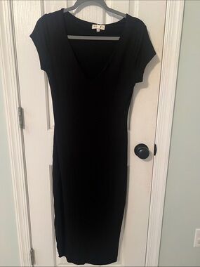 See You Monday Black V-Neck Midi Dress